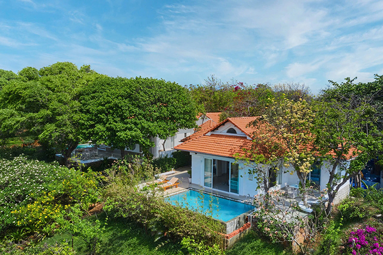 Fleur-de-Lys-Resort-Spa-Long-Hai-01