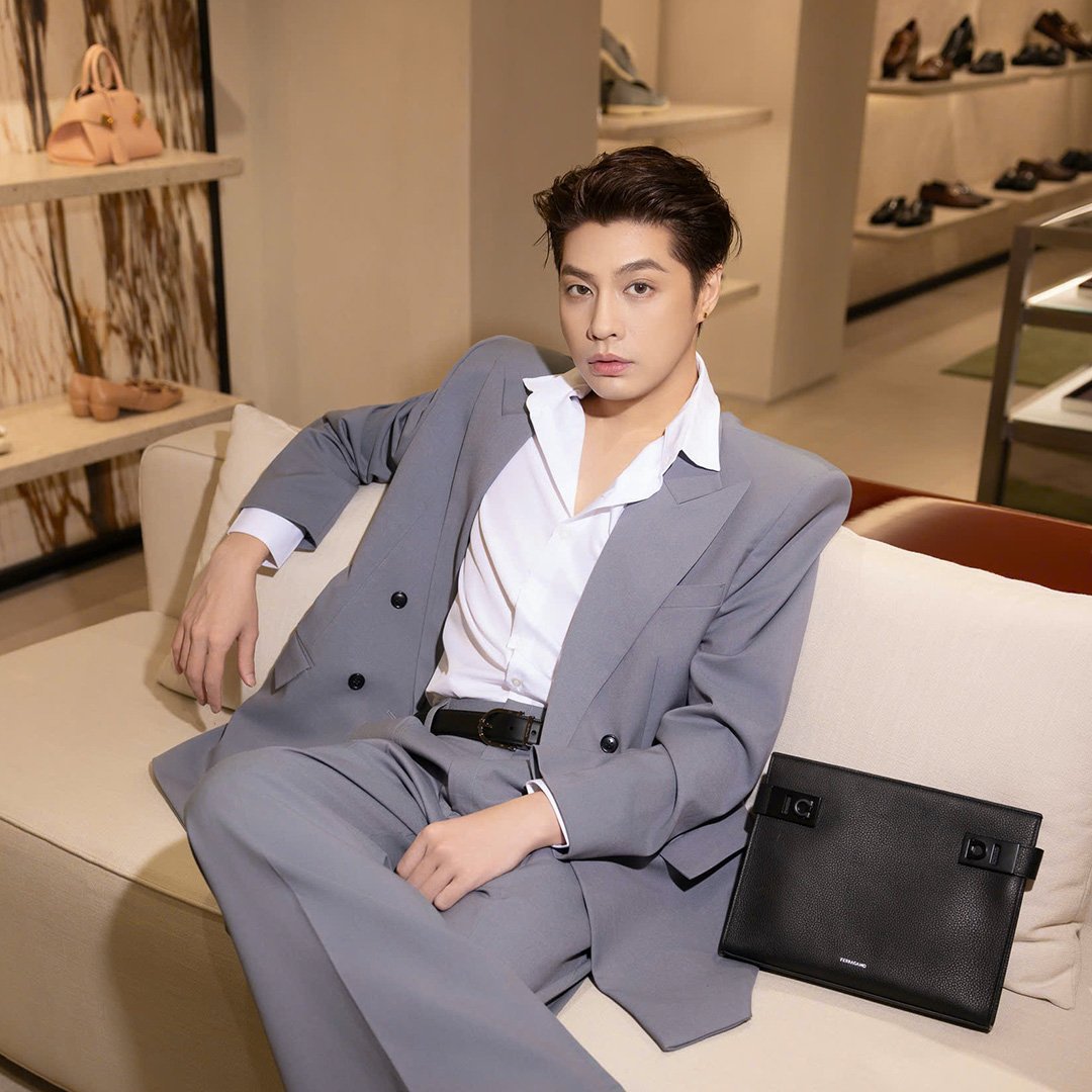 ferragamo-x-noo-phuoc-thinh-6