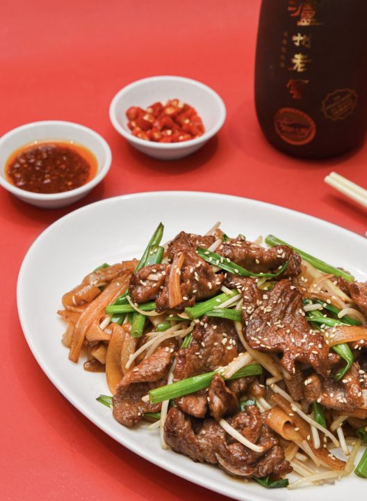 KHÁM PHÁ MỸ VỊ ẨM THỰC QUẢNG ĐÔNG TINH TÚY TẠI NGÂN ĐÌNH SÀI GÒN my-vi-am-thuc-quang-dong-hu-tieu-xao-bo