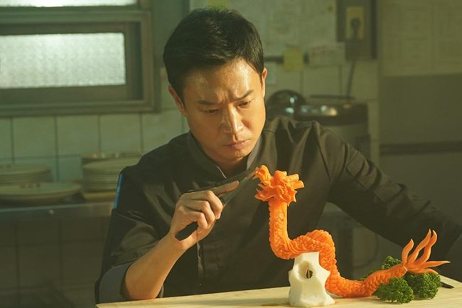 XEM "ÔNG HOÀNG VAI PHỤ" JO WOO JIN LÀM ĐẦU BẾP TRONG ĐẠI CA HA HA HA Jo-Woo-Jin-dai-ca-ha-ha-ha-06