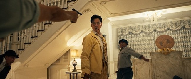 "MỸ NAM KHÔNG TUỔI" MARIO MAURER TÁI XUẤT MÀN ẢNH VIỆT Mario-Maurer-002