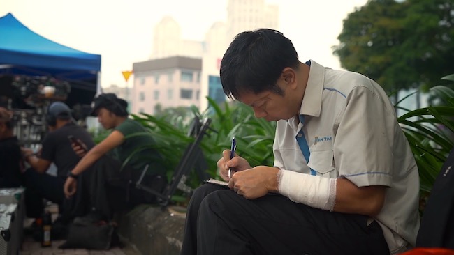 Hành trình kể chuyện của Anh Hùng lôi cuốn và nghẹt thở ra sao? thai-hoa-vo-tan-phat-anh-hung-4