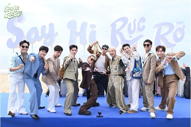 Say-Hi-ruc-ro-2