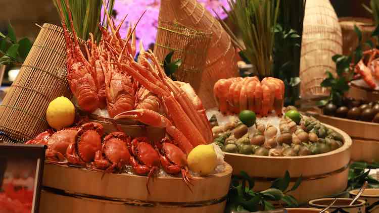 TẬN HƯỞNG ẨM THỰC MÙA HÈ TẠI LOTTE HOTEL SAIGON am-thuc-mua-he-The-Canvas-1
