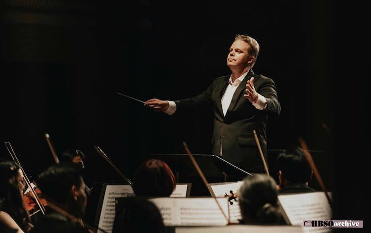 A-Night-of-Tchaikovsky-nhac-truong-Kalle-Kuusava