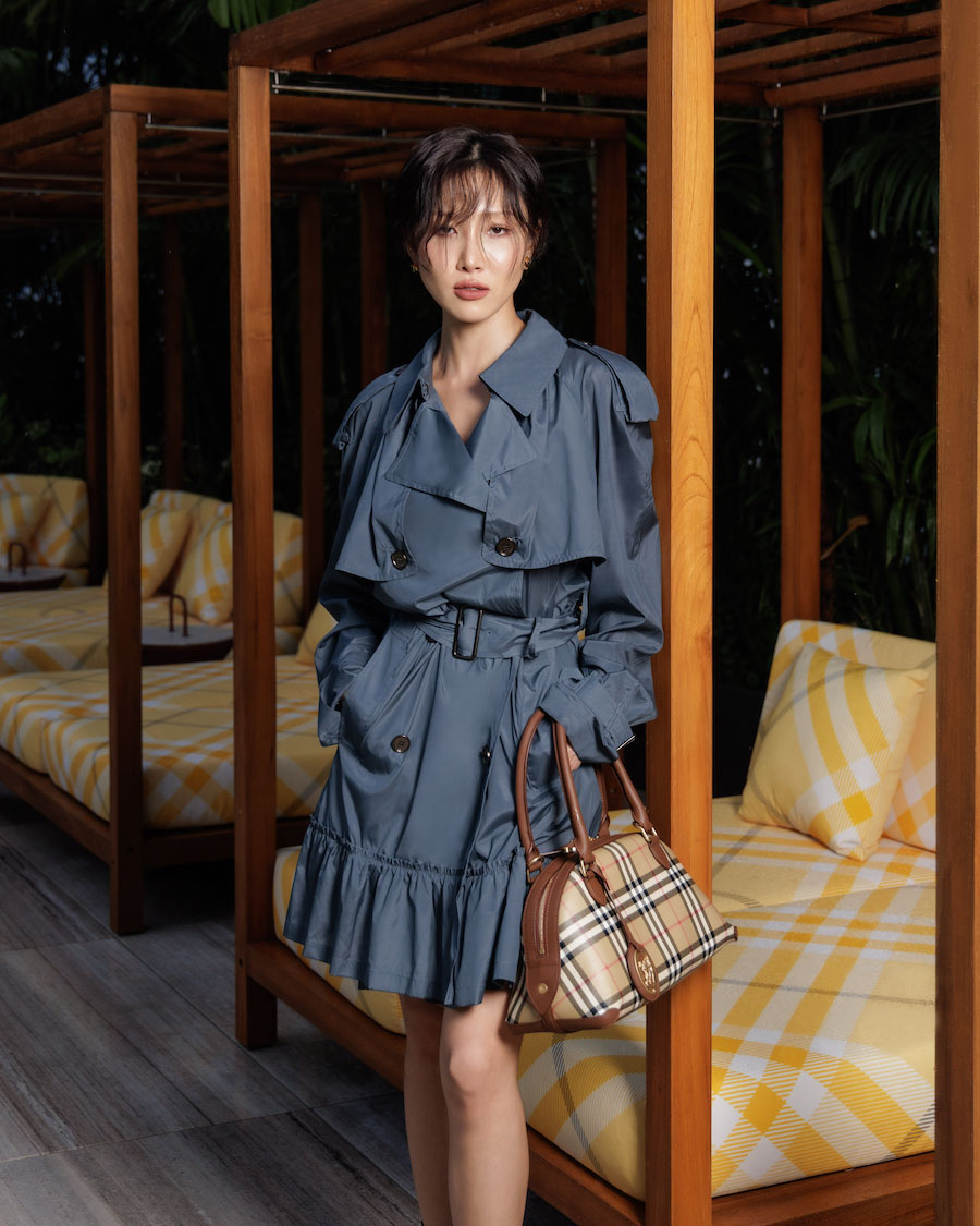 ĐIỂM MẶT DÀN SAO ĐÌNH ĐÁM THÁI – HÀN – VIỆT TẠI BURBERRY SUMMER TAKEOVER Ở BANGKOK Burberry-Summer-Hwasa