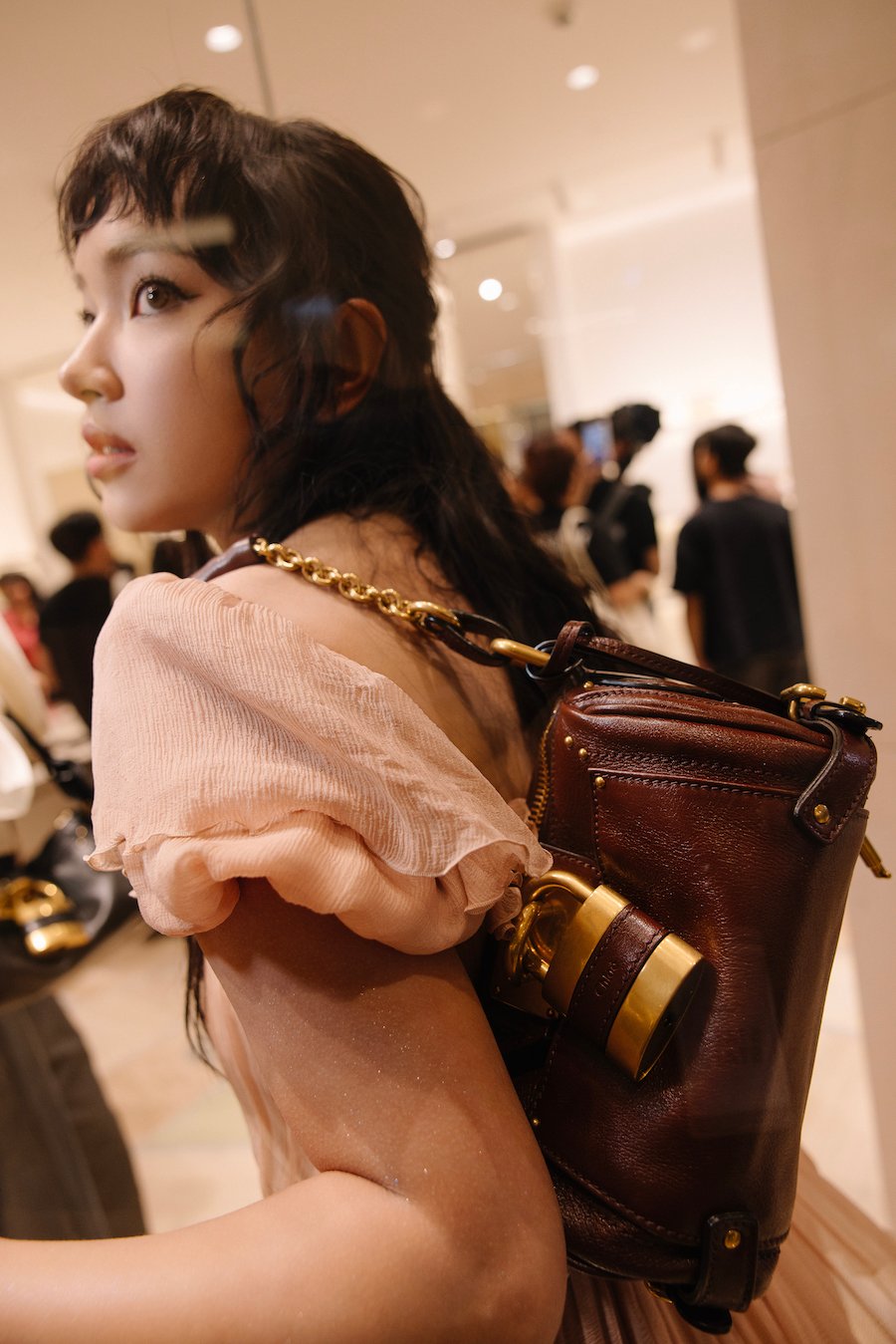 Chloe-07