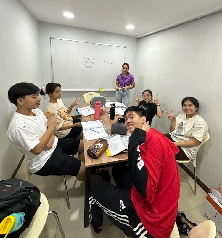 KHI TIẾNG ANH KHÔNG CÒN LÀ LỢI THẾ MÀ TRỞ THÀNH ĐIỀU KIỆN tieng-anh-06