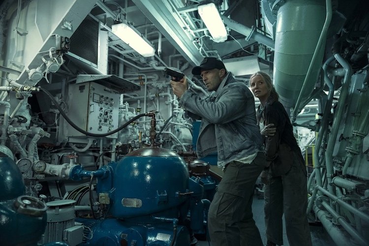 JASON STATHAM VẪN “CHÁY” TRONG TÀU BUÔN NGƯỜI tau-buon-nguoi-8