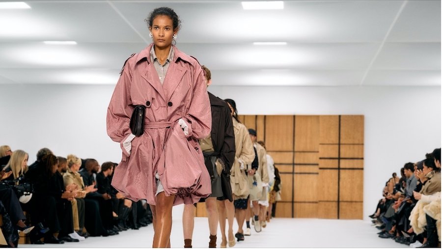 Burberry-Summer-2027-2
